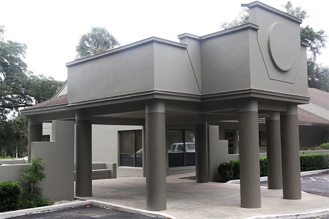 exterior of Weldon Implant and Cosmetic Dentistry of Ocala